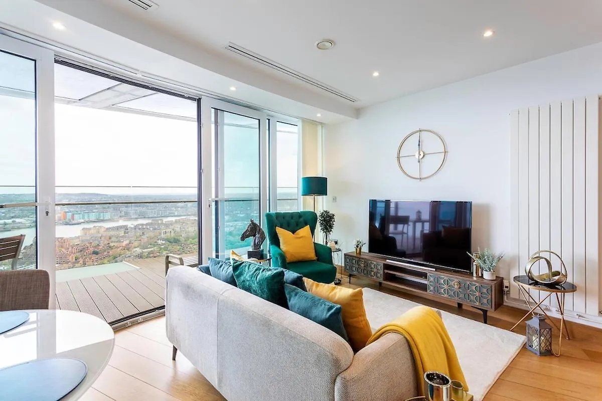 Prestige Panoramic Balcony Condo London