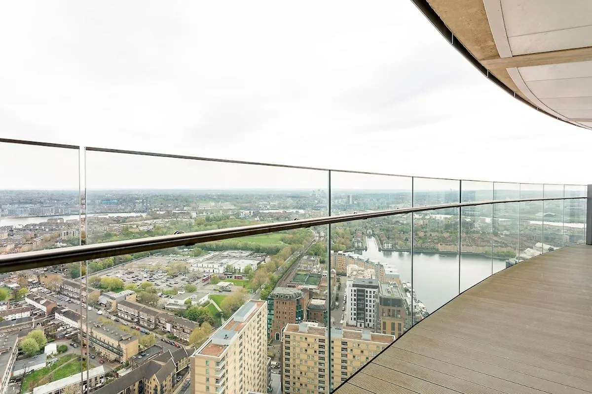 Prestige Panoramic Balcony Condo London 0*,